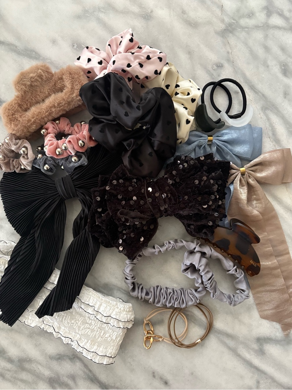 Assorted Women’s Hair Accessories Set